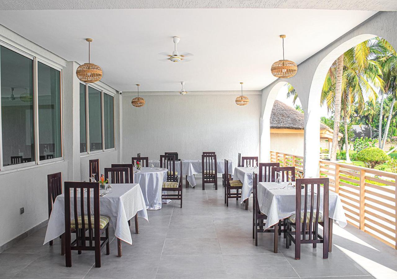 Enotel Beach Hotel San-Pedro Exterior photo